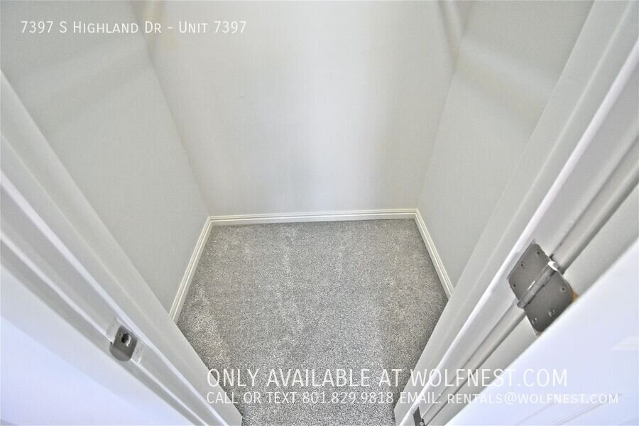 NO DEPOSIT OPTION AVAILABLE!! $350 Off 1st Month! Remodeled Unit! property image
