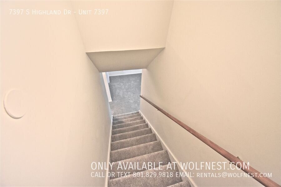 NO DEPOSIT OPTION AVAILABLE!! $350 Off 1st Month! Remodeled Unit! property image