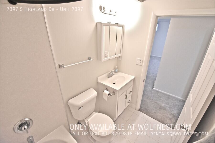 NO DEPOSIT OPTION AVAILABLE!! $350 Off 1st Month! Remodeled Unit! property image