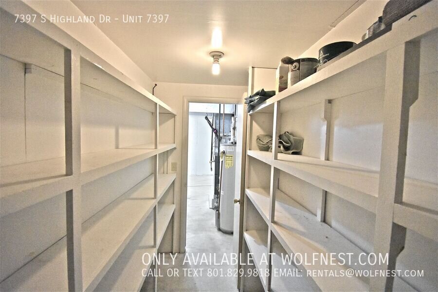 NO DEPOSIT OPTION AVAILABLE!! $350 Off 1st Month! Remodeled Unit! property image
