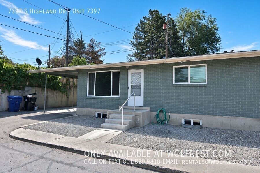 NO DEPOSIT OPTION AVAILABLE!! $350 Off 1st Month! Remodeled Unit! property image