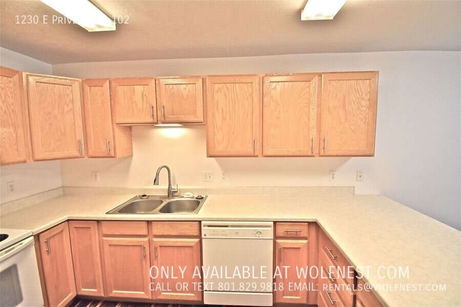 NO DEPOSIT OPTION AVAILABLE!! $350 Off 1st Month! property image