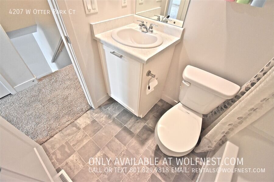 Stunning Riverton Townhome! NO DEPOSIT OPTION AVAILABLE! property image